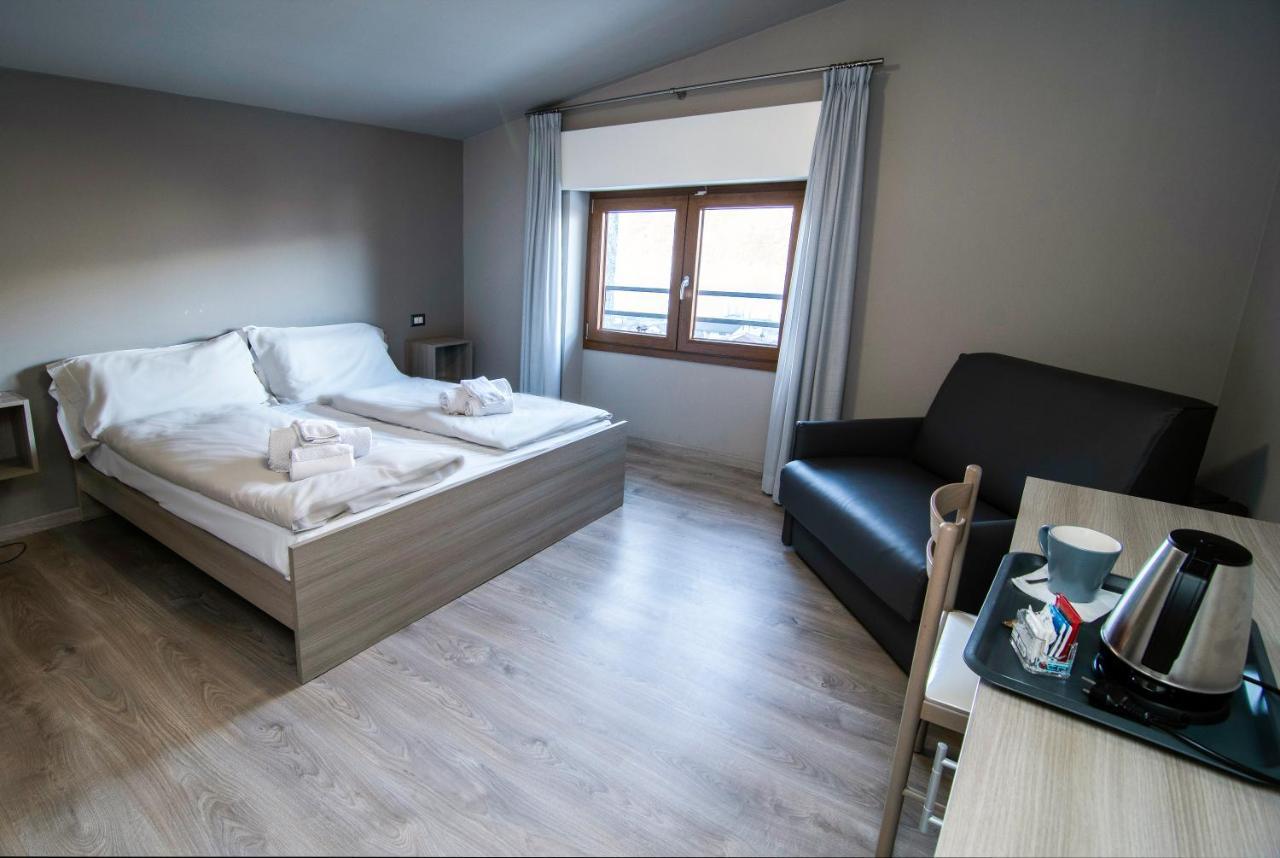 Hotel Saligari Verceia エクステリア 写真
