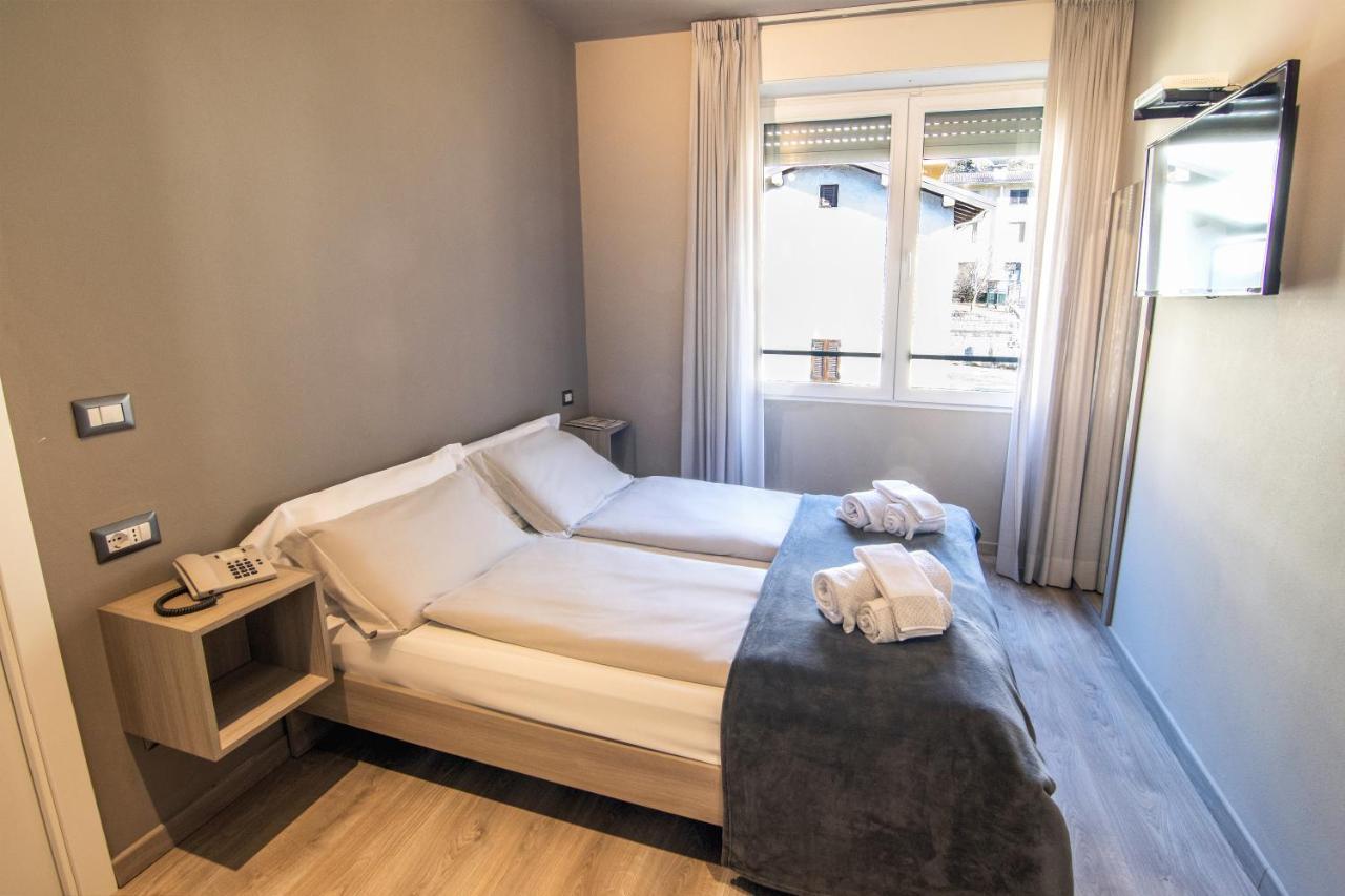 Hotel Saligari Verceia エクステリア 写真