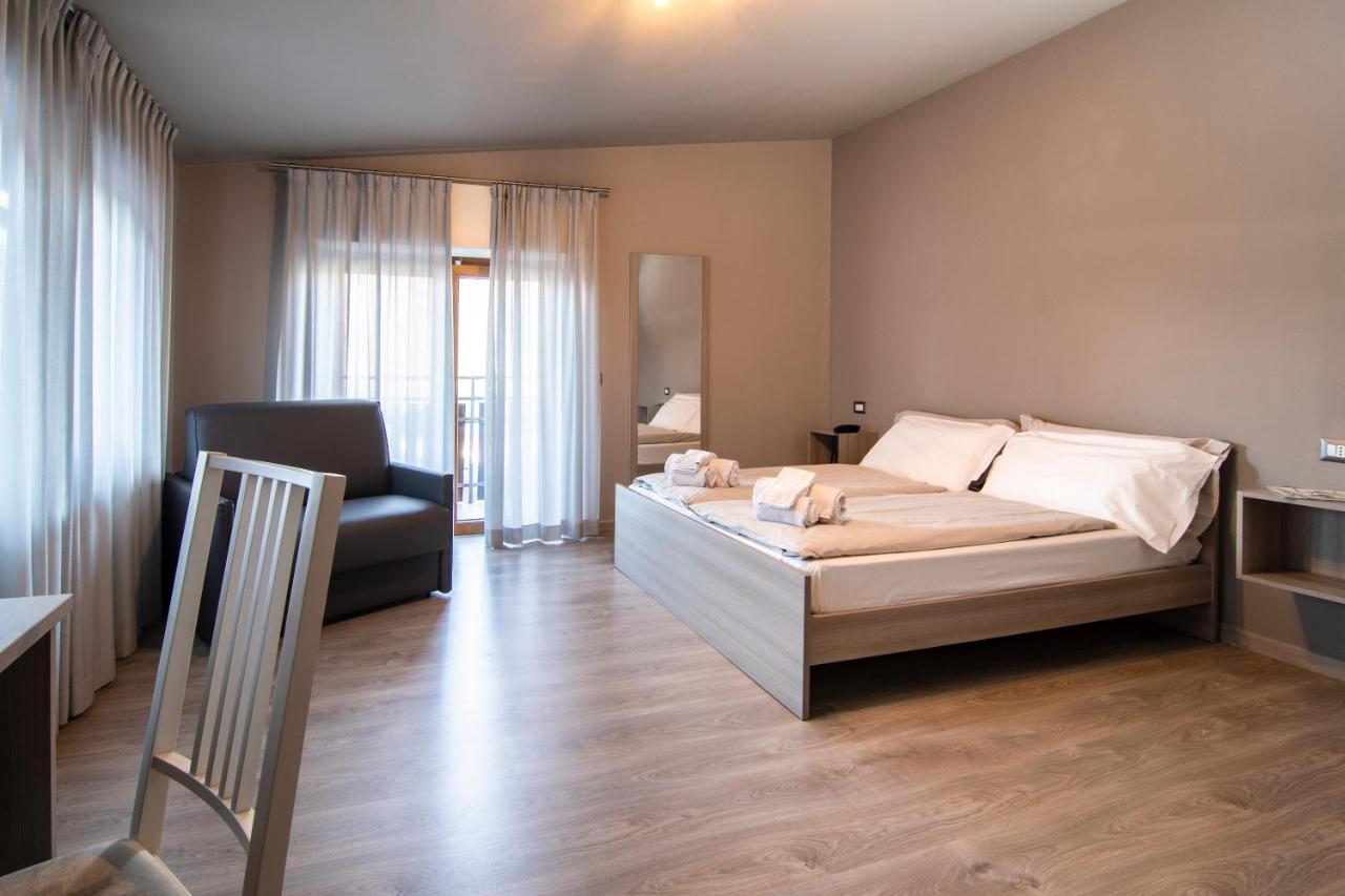 Hotel Saligari Verceia エクステリア 写真