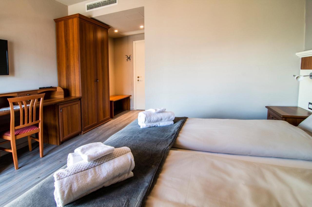 Hotel Saligari Verceia エクステリア 写真