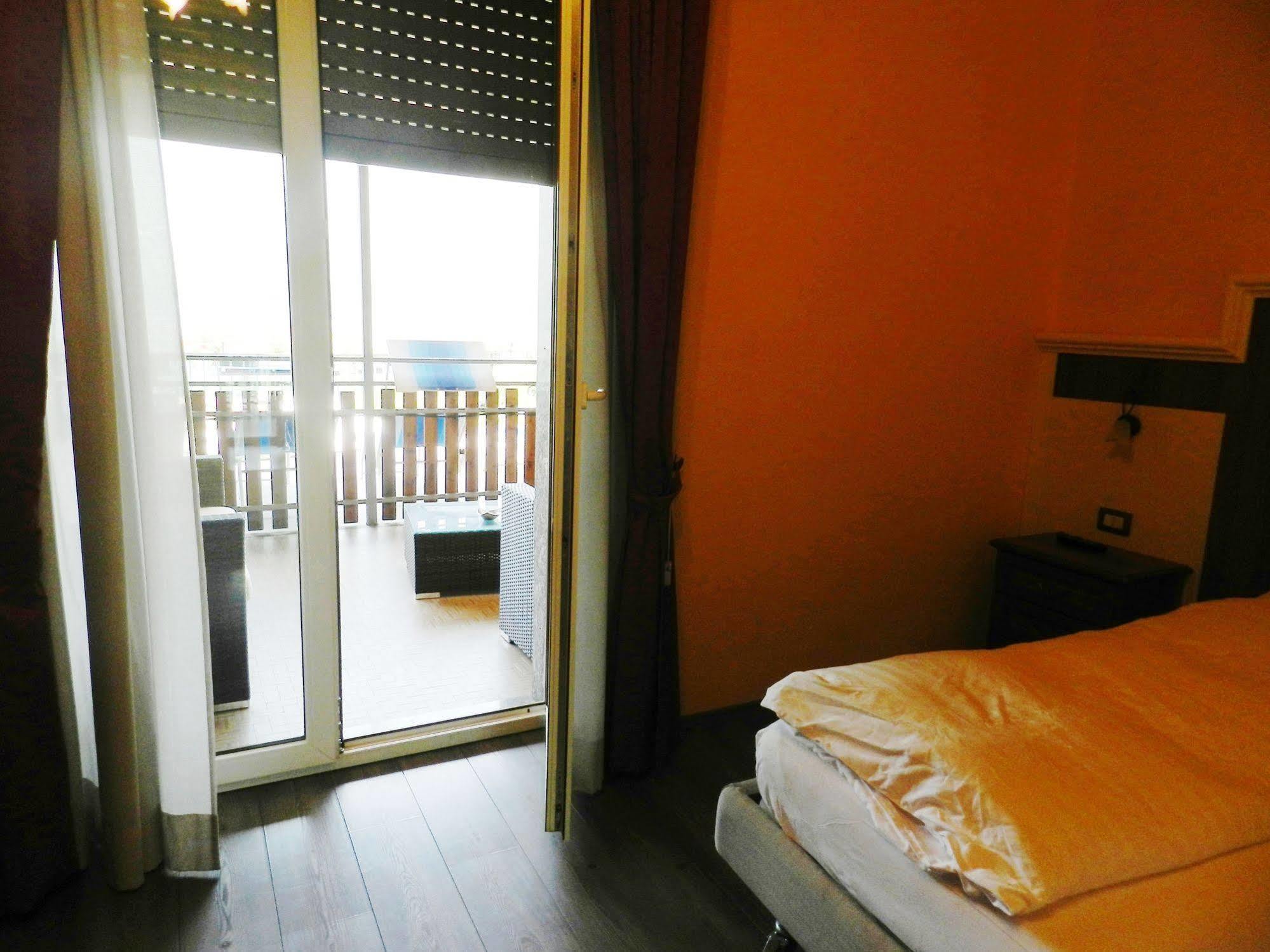 Hotel Saligari Verceia エクステリア 写真